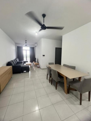 75 Suite (Tower B)